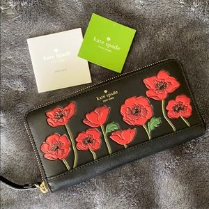Kate Spade Poppy Applique Lacey Wallet